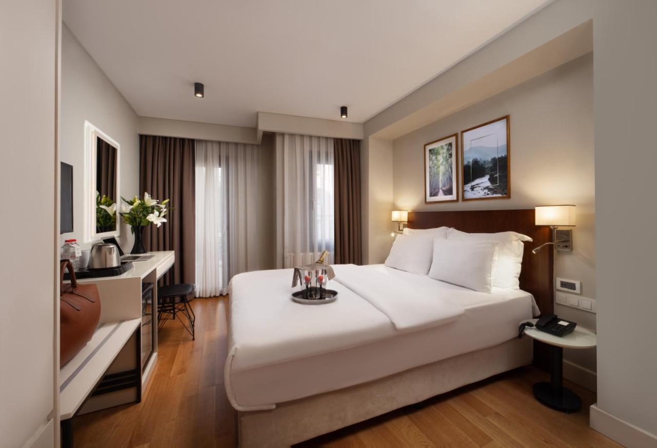 Suadhan Hotel Istanboel